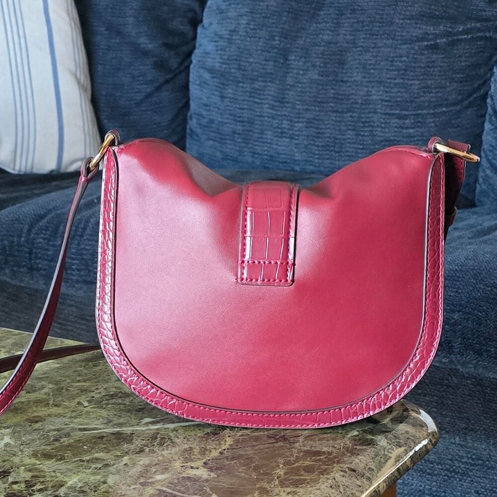 Authentic Michael Kors Gabby Hobo Crossbody Bag - Picture 6 of 8